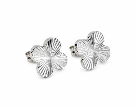 Novra Clover
